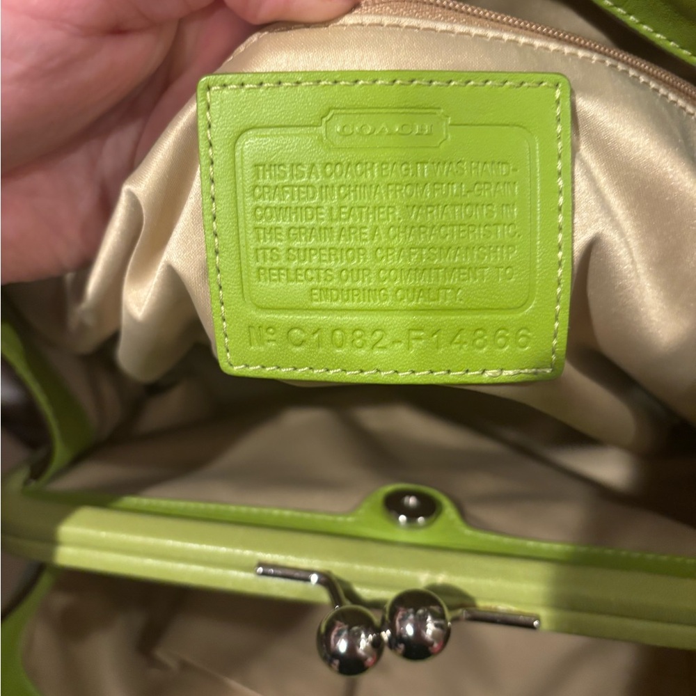 Coach GUC Seafoam Green Laura Carryall Satchel - Picture 13 of 16